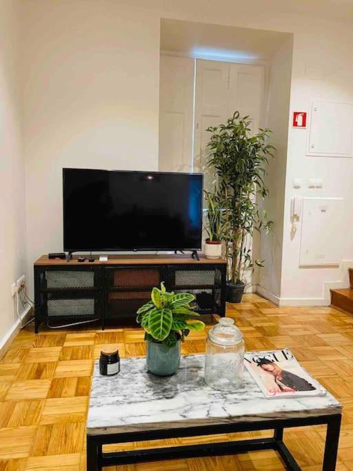 Apartment Moderno Com Jardim Av. Da Liberdade Lisbon