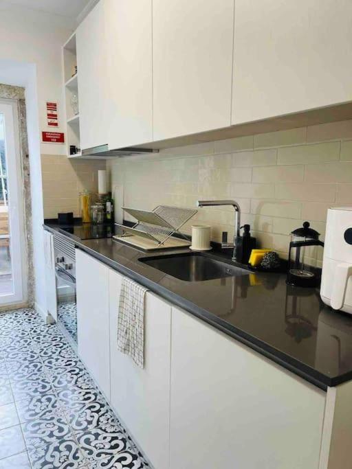 Moderno Com Jardim Av. Da Liberdade *