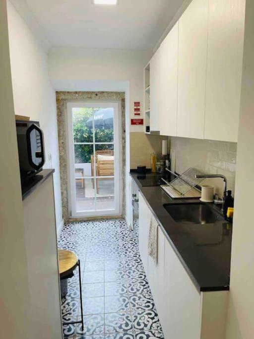 Moderno Com Jardim Av. Da Liberdade Apartment *